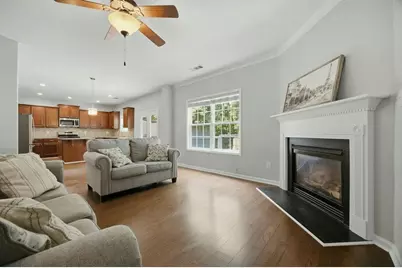560 Crestmont Lane, Canton, GA 30114 - Photo 3