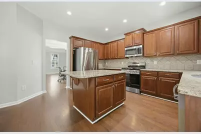 560 Crestmont Lane, Canton, GA 30114 - Photo 7