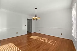 4139 Bellflower Ct NE, Roswell, GA 30075 - Photo 11
