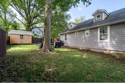 1154 Oakland Ln SW, Atlanta, GA 30310 - Photo 21