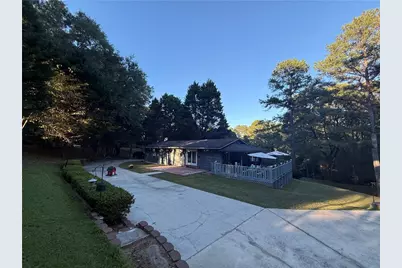 7637 Rockbridge Road, Lithonia, GA 30058 - Photo 1