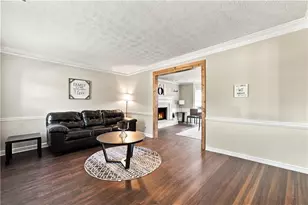 1812 N Chestnut Grove Dr, Marietta, GA 30066 - Photo 23