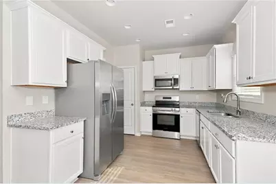 126 Culver Street, Jackson, GA 30233 - Photo 3