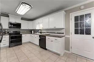1518 Willow Gate Way, Auburn, GA 30011 - Photo 15