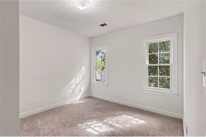6391 Phillips Place, Lithonia, GA 30058 - Photo 11