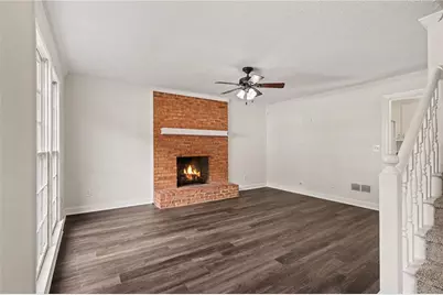 6391 Phillips Place, Lithonia, GA 30058 - Photo 3