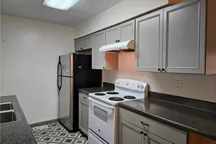 995 S Laney Rd, Locust Grove, GA 30248 - Photo 11