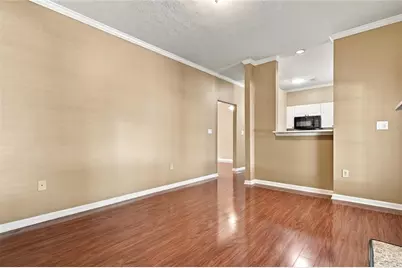 2680 Pine Tree Road NE #6, Atlanta, GA 30324 - Photo 9