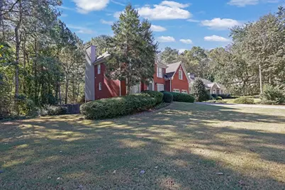 2371 Elmhurst Boulevard, Kennesaw, GA 30152 - Photo 7