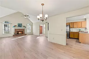 604 Spring Ridge Dr N W, Kennesaw, GA 30144 - Photo 9