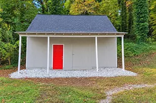 6021 Blackhawk Trail SE, Mableton, GA 30126 - Photo 23