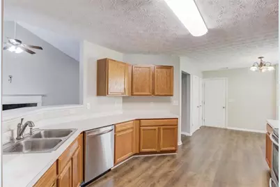 422 Regan Drive, Winder, GA 30680 - Photo 13