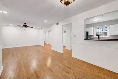 3920 Riverlook Parkway SE #206, Marietta, GA 30067 - Photo 9