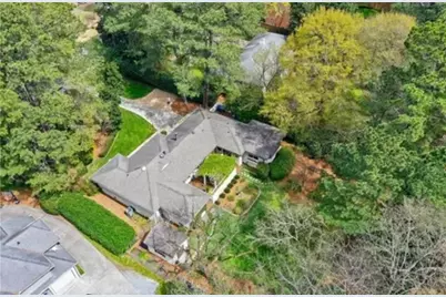 1340 Peachtree Battle Avenue NW, Atlanta, GA 30327 - Photo 35