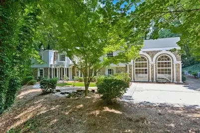 8970 Huntcliff Trace, Sandy Springs, GA 30350 - Photo 3