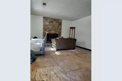 6565 Carriage Court, Union City, GA 30291 - Photo 5