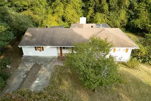 851 Lakeside Dr SW, Mableton, GA 30126 - Photo 3