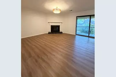 2023 Powers Ferry Trace SE #2023, Marietta, GA 30067 - Photo 5