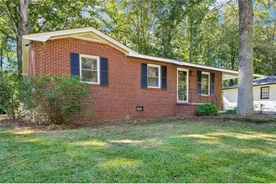 493 Shady Lane, Forest Park, GA 30297 - Photo 3