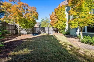 2051 Fairhill Ln NW, Marietta, GA 30064 - Photo 13