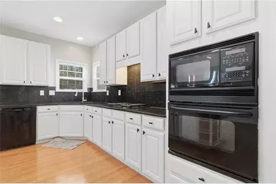 967 Simonton View Lane, Lawrenceville, GA 30045 - Photo 15