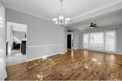 7035 Surrey Drive, Woodstock, GA 30189 - Photo 11