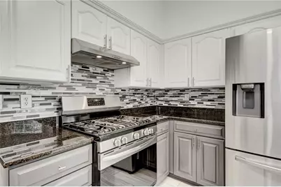 7035 Surrey Drive, Woodstock, GA 30189 - Photo 15