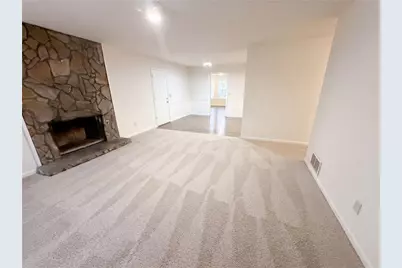 104 Hearthstone Drive, Lagrange, GA 30241 - Photo 3
