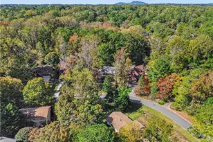 2457 Cedar Wood Ct, Marietta, GA 30068 - Photo 37