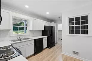 531 Favorwood Dr SW, Marietta, GA 30060 - Photo 9