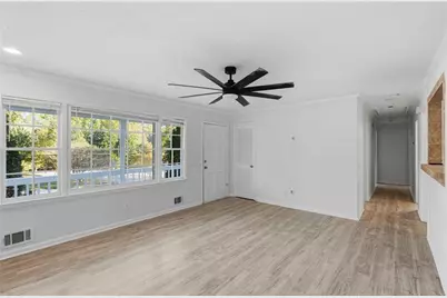 531 Favorwood Drive SW, Marietta, GA 30060 - Photo 5