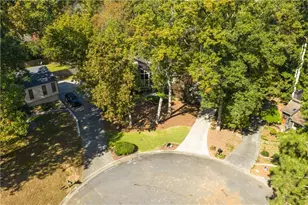 2915 Hill Park Ct, Marietta, GA 30062 - Photo 35