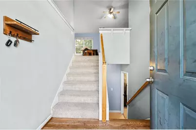 3831 Valley Creek Drive, Flowery Branch, GA 30542 - Photo 5