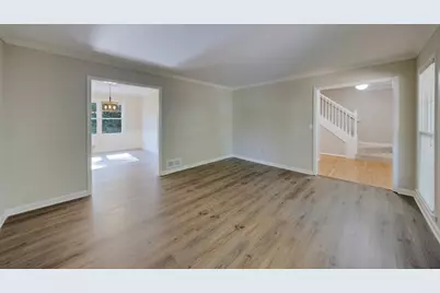 3201 Shadowood Lane, Marietta, GA 30066 - Photo 9