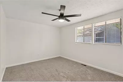2615 Old South Drive, Jonesboro, GA 30236 - Photo 17