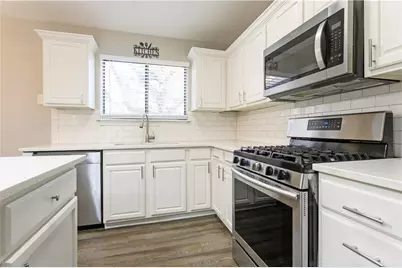 676 Tarkington Road S, Stone Mountain, GA 30088 - Photo 17