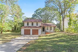 676 Tarkington Rd S, Stone Mountain, GA 30088 - Photo 1