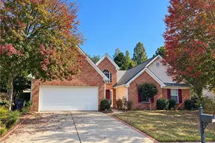 4011 Oak Crossing Dr, Suwanee, GA 30024 - Photo 1