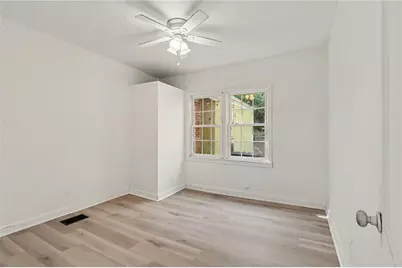 2639 Jewel Street, East Point, GA 30344 - Photo 15