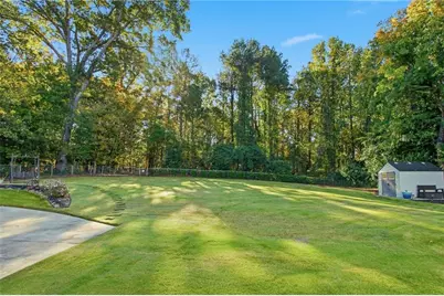 2519 Bentbrook Drive, Dunwoody, GA 30360 - Photo 39