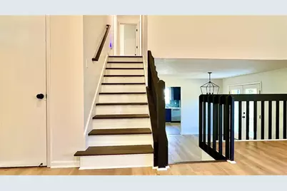 4840 Fenbrook Drive, Stone Mountain, GA 30088 - Photo 7