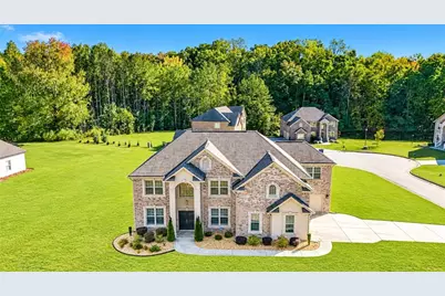 2901 Cliff View Court SW, Conyers, GA 30094 - Photo 5