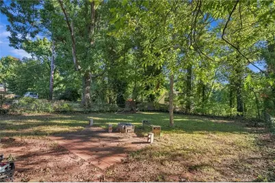 595 Gibbons Drive, Scottdale, GA 30079 - Photo 25