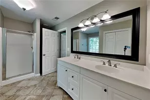 4232 Glenforest Way NE, Roswell, GA 30075 - Photo 11