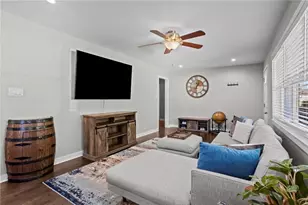 1016 Magnolia Dr SE, Smyrna, GA 30082 - Photo 11