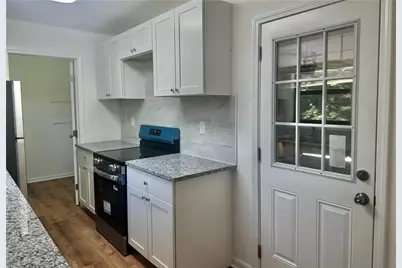 1724 Cherry Valley Circle SE, Atlanta, GA 30316 - Photo 5