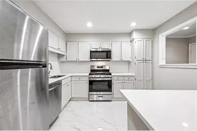 701 Parkaire Crossing, Marietta, GA 30068 - Photo 9