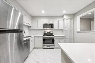 701 Parkaire Crossing, Marietta, GA 30068 - Photo 9