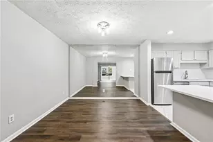 701 Parkaire Crossing, Marietta, GA 30068 - Photo 7