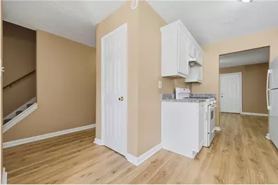 7253 Crestside Drive, Austell, GA 30168 - Photo 9